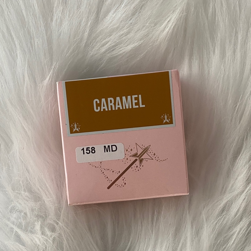 Jeffree Star Setting Powder NIB  Carmel